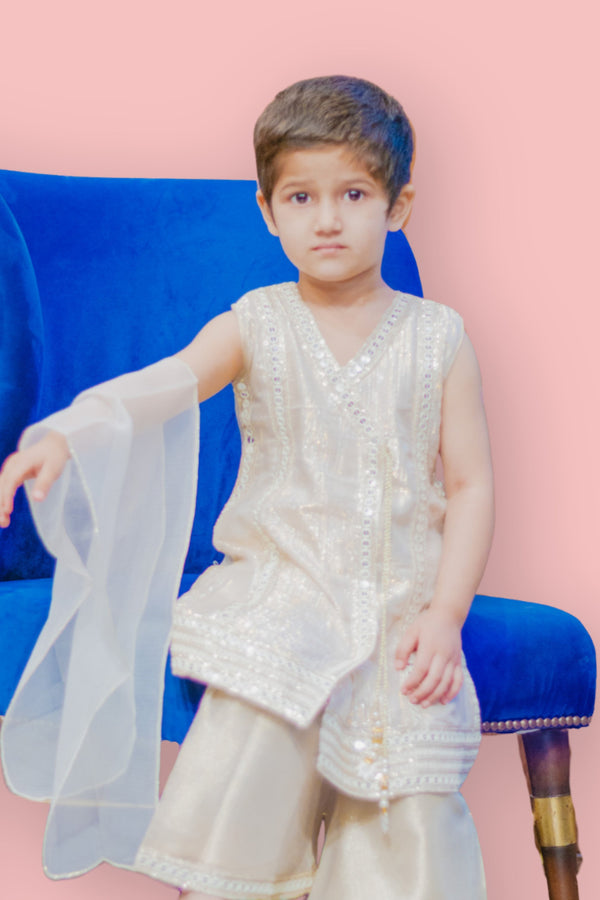 Girls Stitched Festive 3 Piece 128 R18